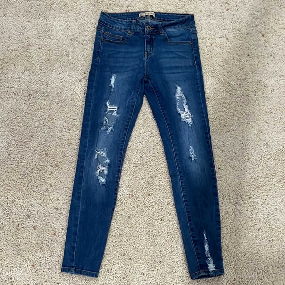 Blue Savvy ripped jeans, size 5